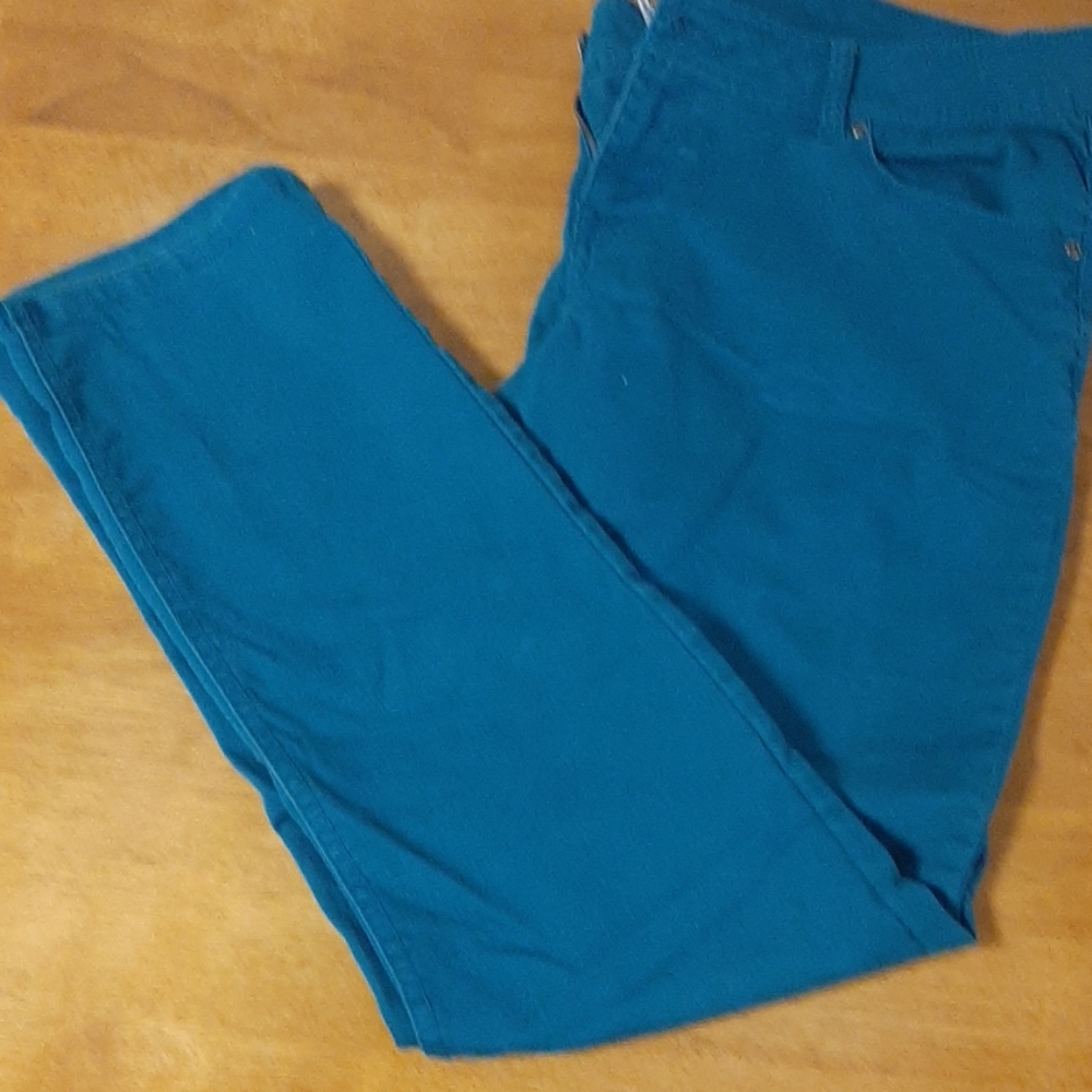 SO Jeans